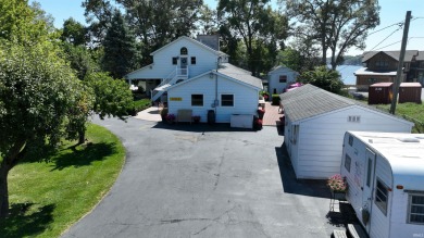 5 bed/4 full bath Lake Shafer/Kean's bay 2 house Beauty with a