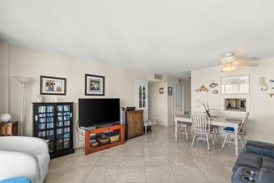 Take this opportunity to grab this 7th floor ocean view condo! 2