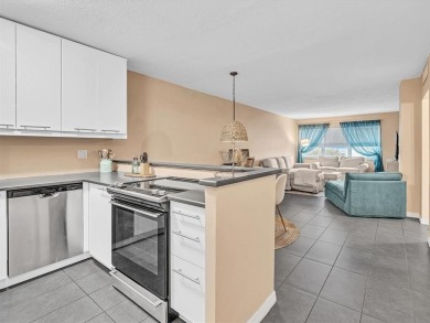 DESIRABLE CORNER UNIT! INVESTORS DREAM! Current tenant lease