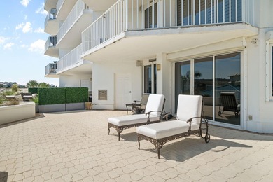 Welcome to the Ultimate a sanctuary where the East Pass and the