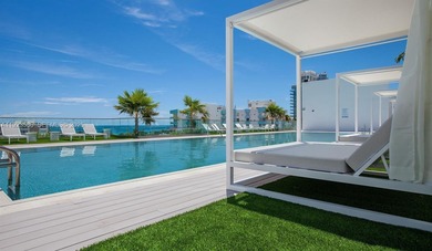 Set in the heart of South of Fifth, 300 Collins offers a modern