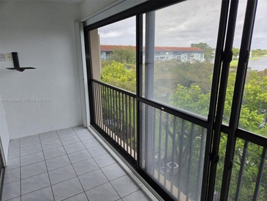 This is a top floor (4th floor) 2 bedroom 2 bath 55+ community