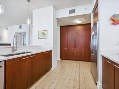 Spectacular, rarely available gulf-front living at Crescent