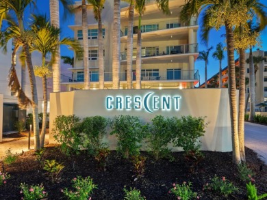 Spectacular, rarely available gulf-front living at Crescent