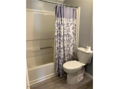 Updated 2-Bedroom + Bonus Room in Lake Arrowhead - Prime