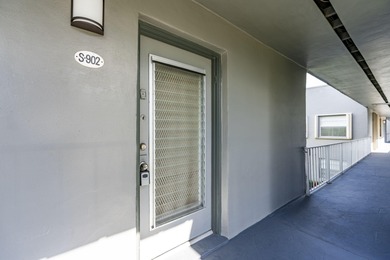 Second-floor 2 bed / 2 bath condo with garden views in the