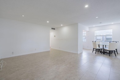 Second-floor 2 bed / 2 bath condo with garden views in the