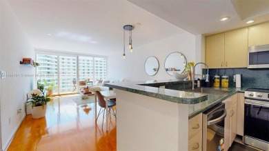 Spacious 1BR/1BA at 5600 Collins with huge private balcony