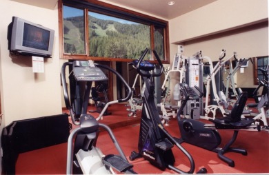 Location - just steps from ski lifts, fishing Warm Springs Creek