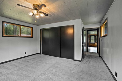 Unique 2 BR/1Ba cabin and property near the intersection of Hwys