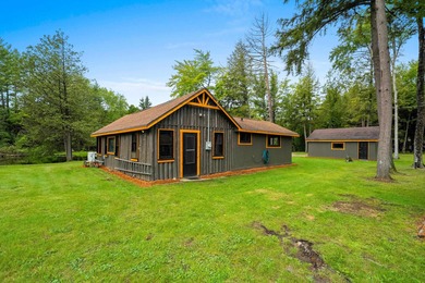 Unique 2 BR/1Ba cabin and property near the intersection of Hwys