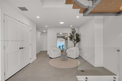 Beautifully renovated 3BD/3.5BA sky residence on the 52nd floor