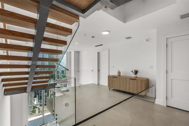 Beautifully renovated 3BD/3.5BA sky residence on the 52nd floor