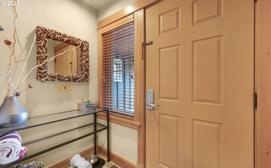 1/12 Share fractional ownership. The Lodges at Cannon Beach