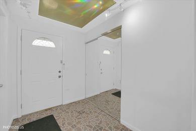 Beautifully maintained ranch in the desirable Serendipity