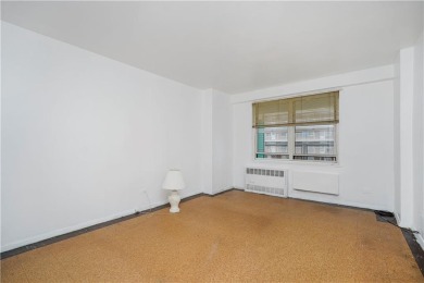 Welcome to Waterview Towers, located in the Bath Beach section