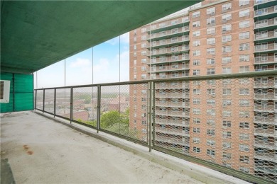 Welcome to Waterview Towers, located in the Bath Beach section