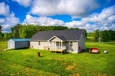 Adorable Modern style home sitting on 1.7 acres. 3 bedrooms/2