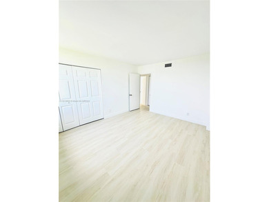 Beautifully Remodeled 3 Bed/2 Bath Condo Near Dadeland! Spacious
