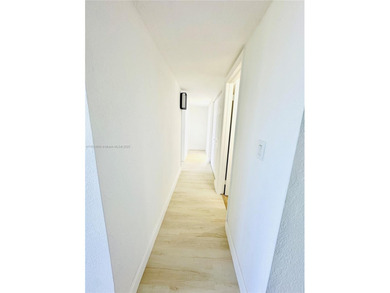 Beautifully Remodeled 3 Bed/2 Bath Condo Near Dadeland! Spacious