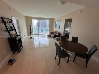 Gorgeous and spacious 2 bed 2 bath condo. High end building at