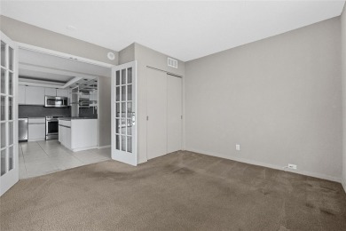 Just Reduced!! Boutique building with LOW MAINTENANCE and bonus