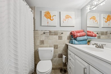 Best location in the heart of downtown ! Walk to dozens of