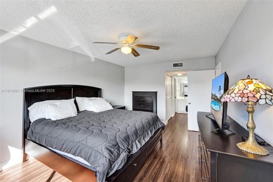 Welcome to your new home in the heart of Kings Point! This