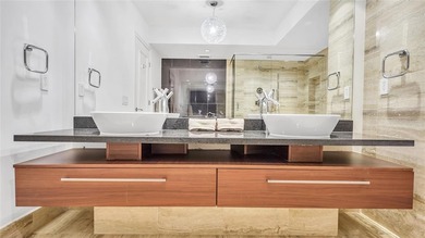 Forever ocean views, 3 bed, 3 full bath flow-through residence