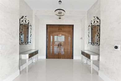 WELCOME HOME to the Towers of Channelside -- where luxury living