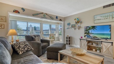 PENTHOUSE UNIT!! DEEDED BEACH ACCESS DIRECTLY ACROSS THE