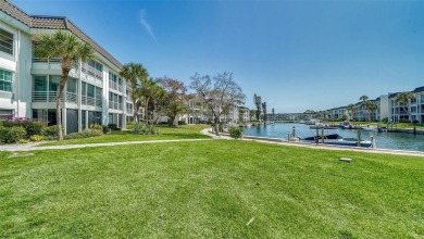 PENTHOUSE UNIT!! DEEDED BEACH ACCESS DIRECTLY ACROSS THE