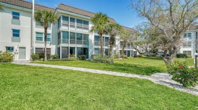 PENTHOUSE UNIT!! DEEDED BEACH ACCESS DIRECTLY ACROSS THE