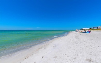 PENTHOUSE UNIT!! DEEDED BEACH ACCESS DIRECTLY ACROSS THE