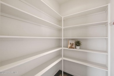 Timeless custom residence with panoramic views and very spacious