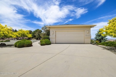 Timeless custom residence with panoramic views and very spacious