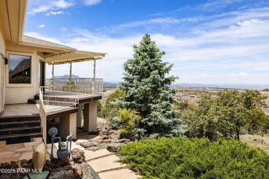 Timeless custom residence with panoramic views and very spacious