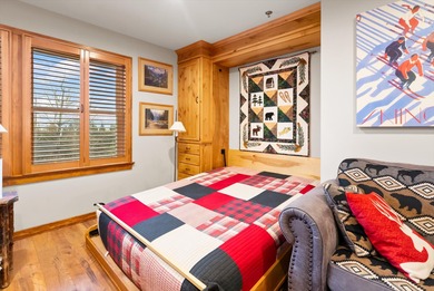 SKI-IN/SKI-OUT! Enjoy mountain living in this slope side 1,000+