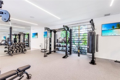 Penthouse 1 - Two-Story 3BD/3BA Furnished Residence | 2,424 SF -