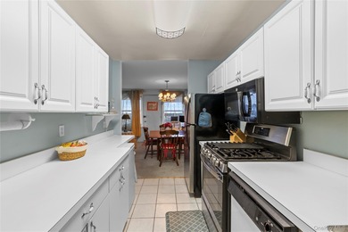 Come and live the beach life, at The Four Winds located at 711