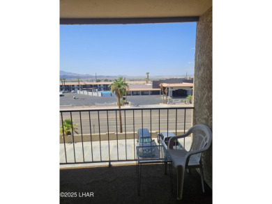 Awesome location! Walk to restaurants, Rotary Park (lakeside)