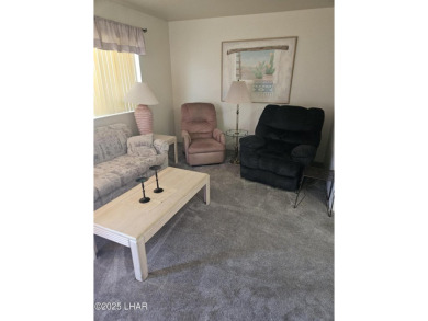 Awesome location! Walk to restaurants, Rotary Park (lakeside)