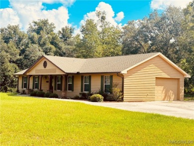 PRIME LOCATION AND OFFICE BUILDING !! Built AND only occupied by