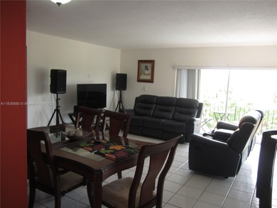Charming 2-bedroom, 1.5-bathroom condo for sale in Hialeah