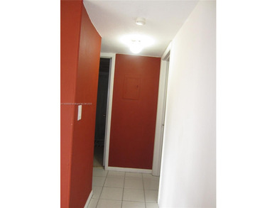 Charming 2-bedroom, 1.5-bathroom condo for sale in Hialeah