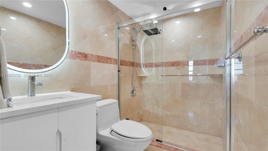 Stunning bay view unit on the 9th floor, offering a panoramic