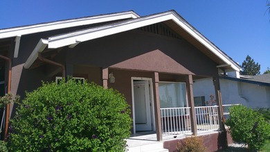 Prime Business Opportunity in the Heart of Dinuba! Don't miss