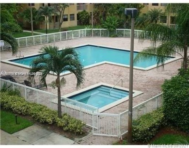 EXCELLENT OPPORTUNITY FOR THIS UNIT IN LAS VISTAS, DORAL