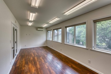 This charming 3 bedroom/2.5 bath home on Lake LBJ is a must see