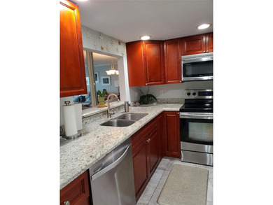 AWESOME!!  5th Flr amazing panoramic views of the Intracoastal